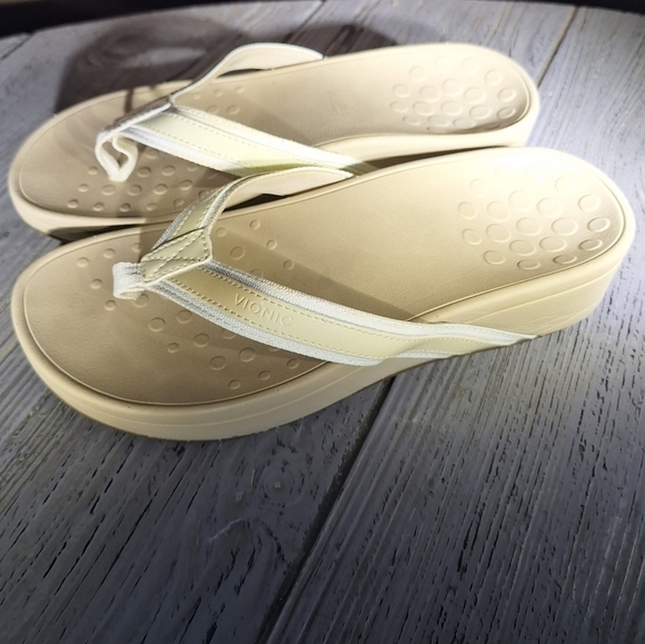 Vionic Women's Sandals 380 Hightide Cream and Tan Sz 8 - Picture 12 of 14